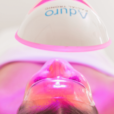 LED Collagen Infusion Facial | 35 minutes
