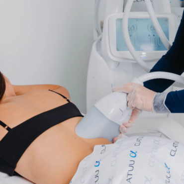 CRYOTEC-Cryolipolysis Love Handle | 30 minutes