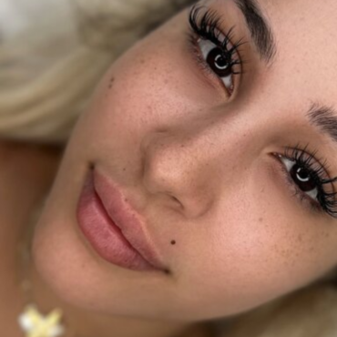 Permanent Makeup Beauty Mark | 20 minutes