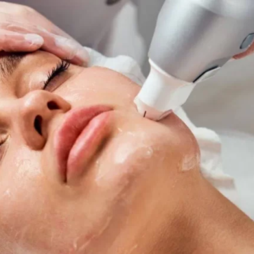 Signature Hydra Facial + Non Surgical Lift(HIFU) | 1 hr 30 Min