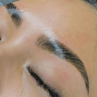 Brow Lamination + Mapping + Shaping + Tinting | 40 minutes